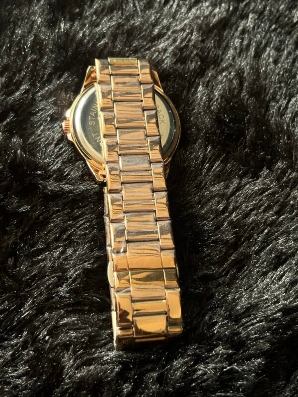 A X  watch - Image 3